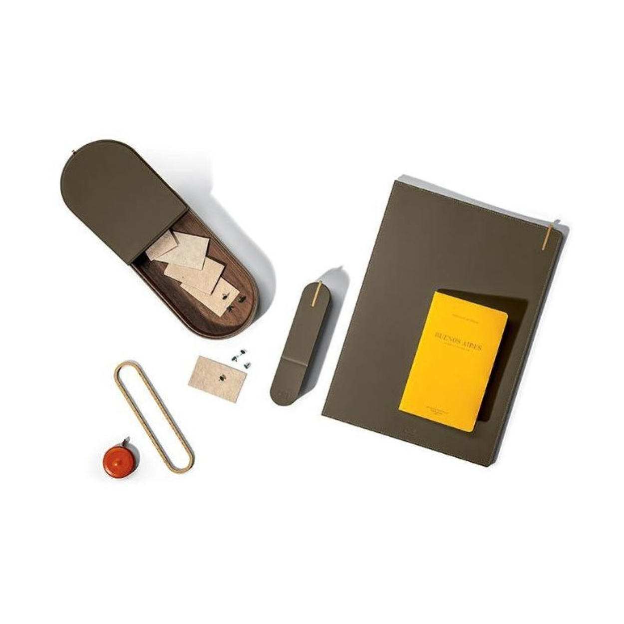 Настольный органайзер ZHUANG DESK MULTIPURP.HOLDER 5PF0051906666 от Poltrona Frau